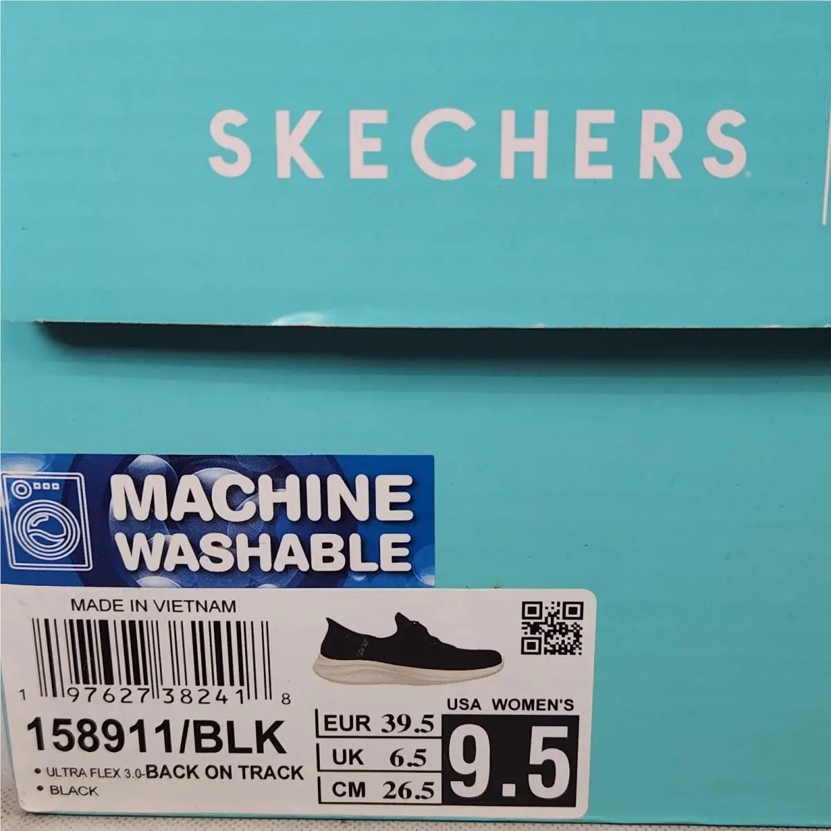 Skechers shoes - SKECHERS Martha Ultra Flex 3.0 - Black 5