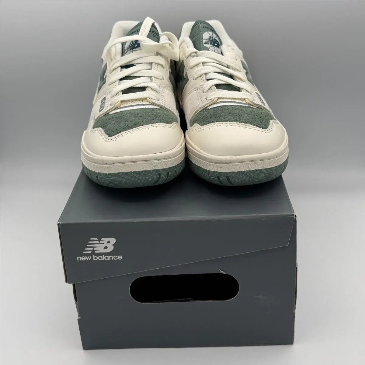 New Balance shoes - New Balance 550 - BBW550PE - Sea Salt/Dark Juniper 1