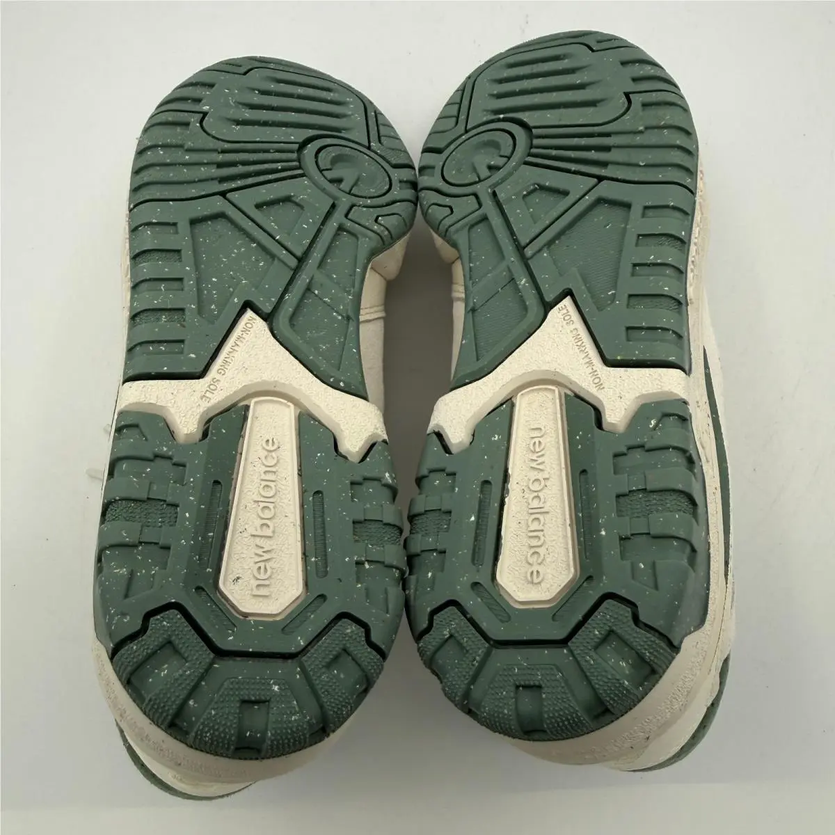 New Balance shoes - New Balance 550 - BBW550PE - Sea Salt/Dark Juniper 5