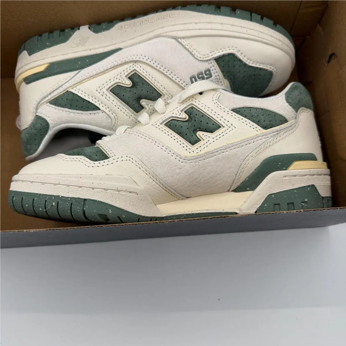 New Balance shoes - New Balance 550 - BBW550PE - Sea Salt/Dark Juniper 6
