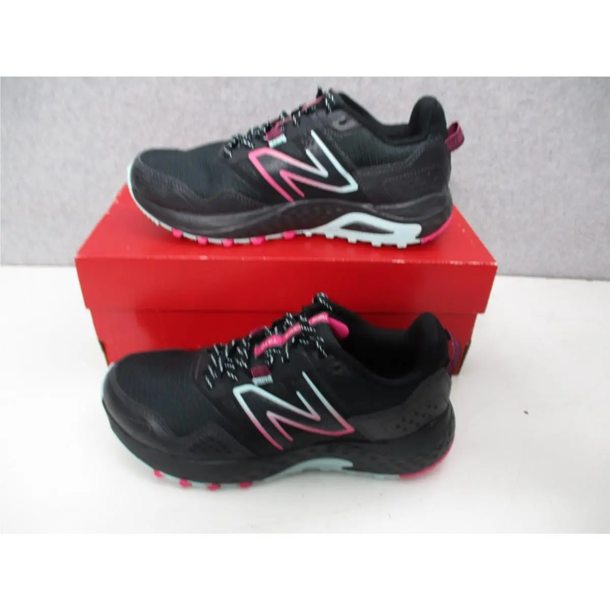 New Balance shoes - New Balance 410 - Black 0