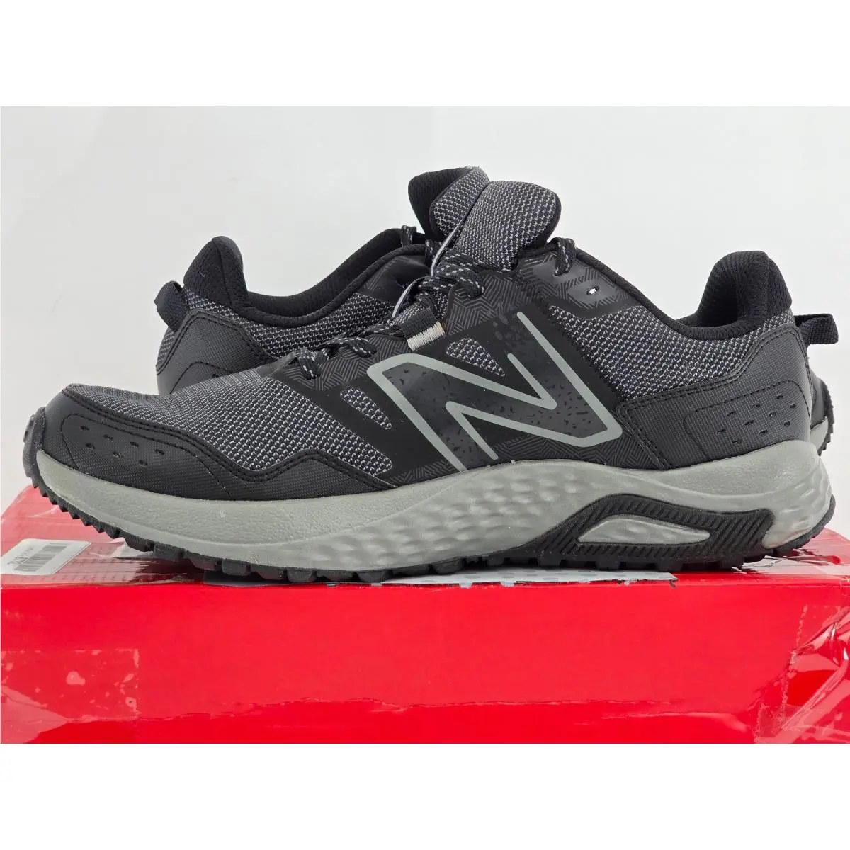New Balance shoes - New Balance 410v8 - Black 8