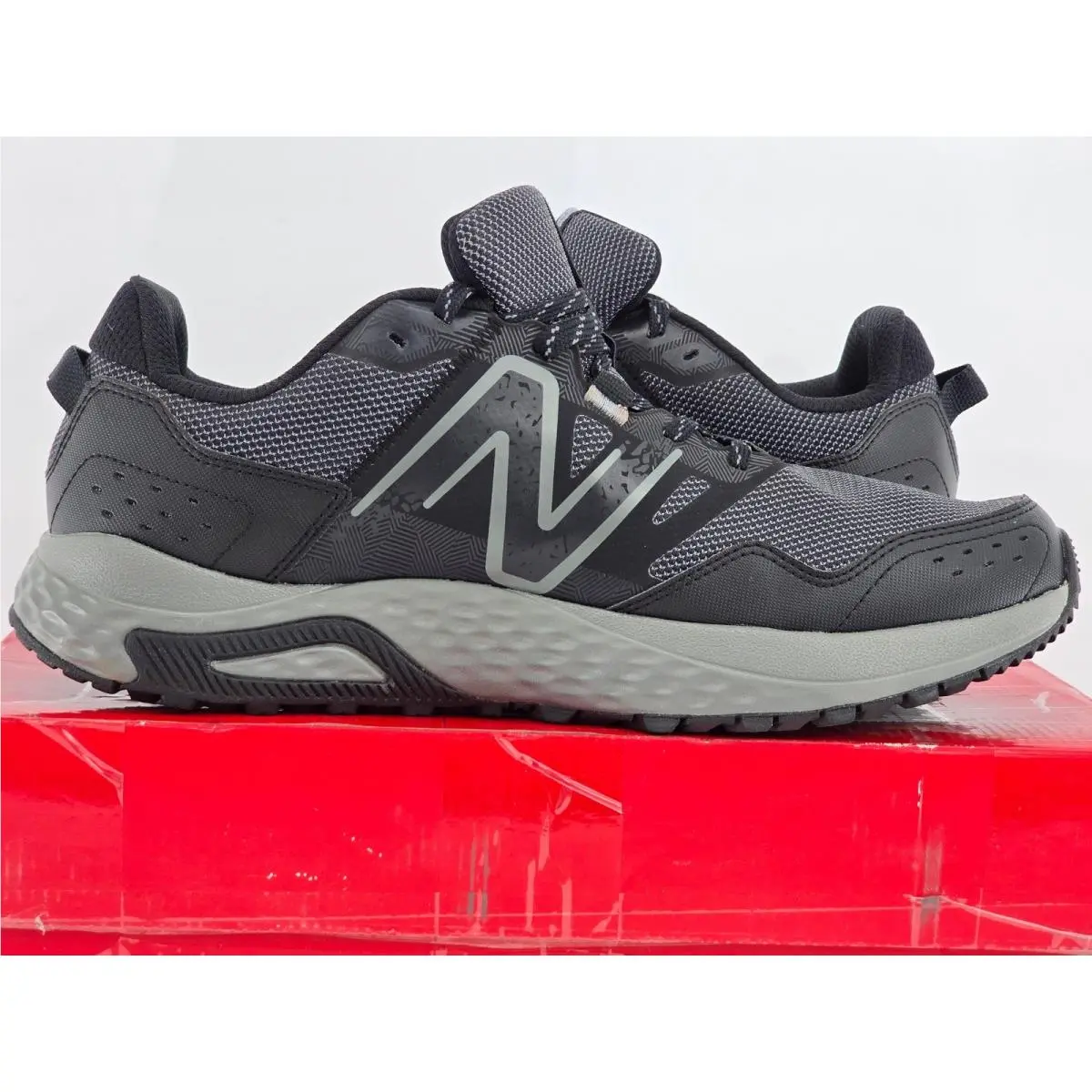 New Balance shoes - New Balance 410v8 - Black 11