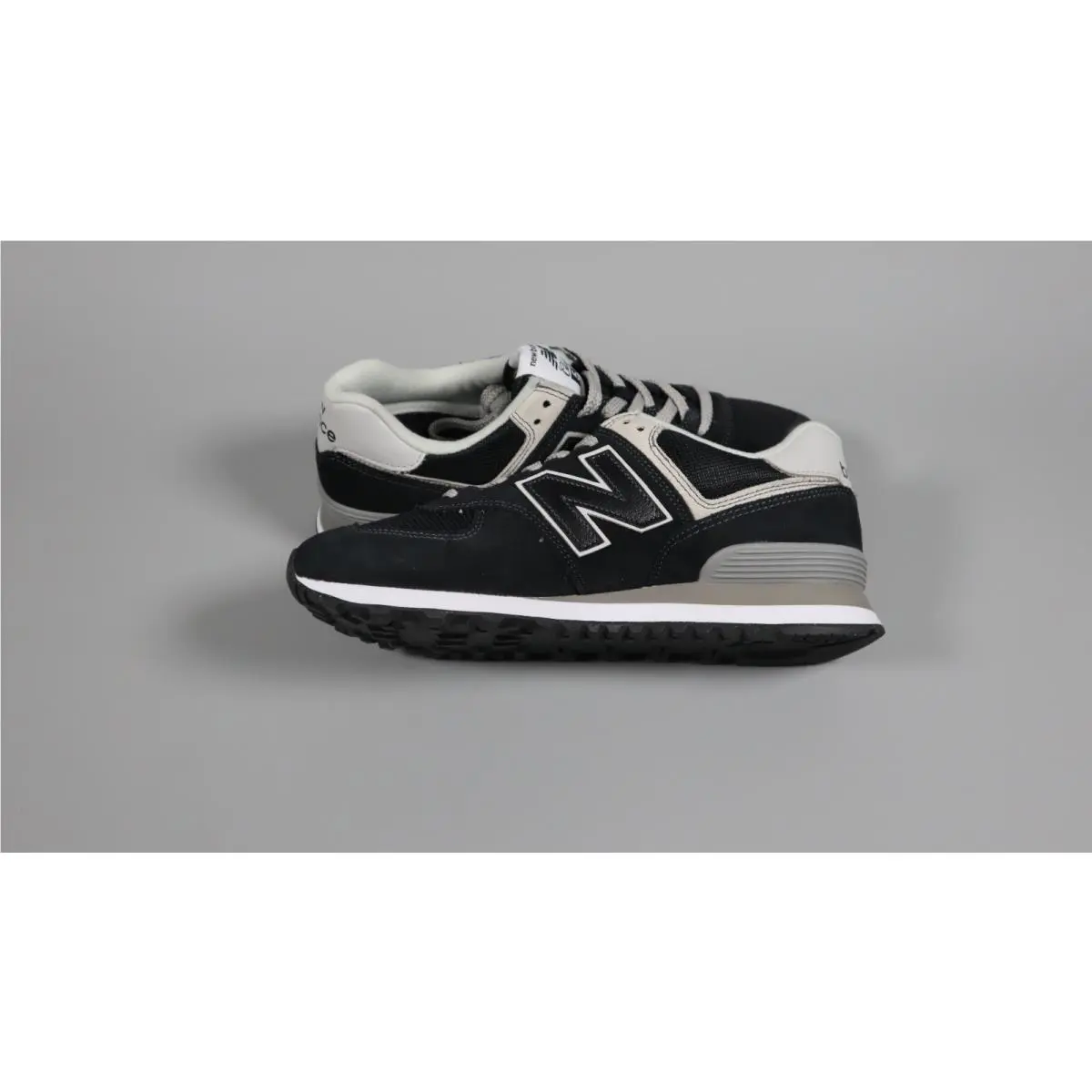 New Balance shoes - New Balance 574 - Black 4