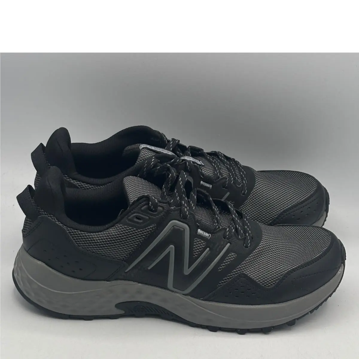 New Balance 410v8 Shoes Men Size 10 Black Black Trail Running MT410LB8