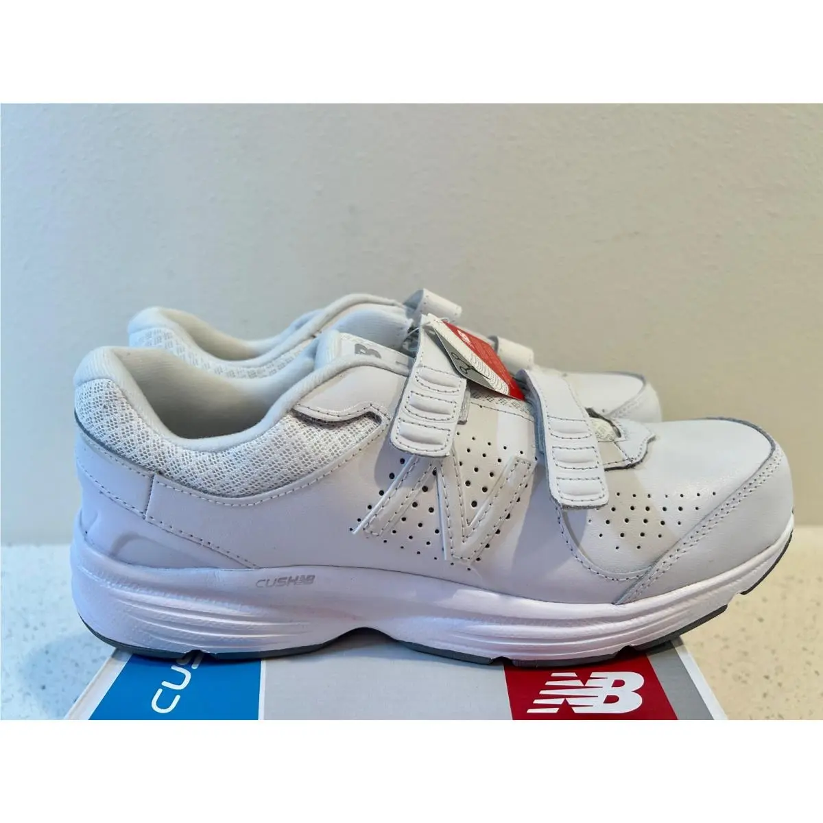 New Balance shoes - New Balance 411 - White (UPC: 889516075791) 2