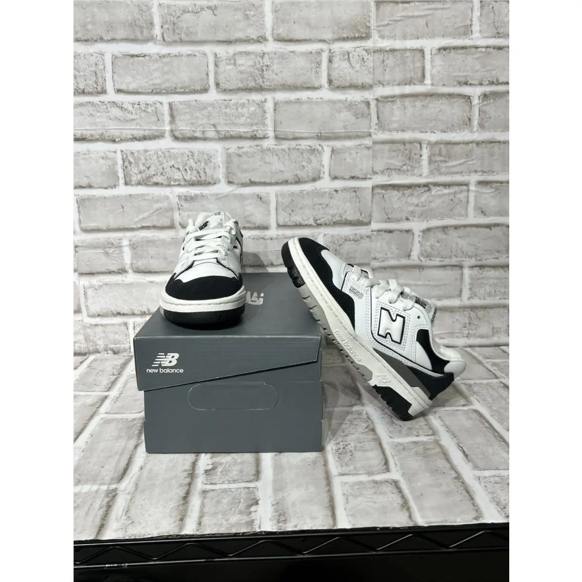 New Balance 550 Kids White/black/rain Cloud Sneaker GSB550CA Size 4 New W/ Box