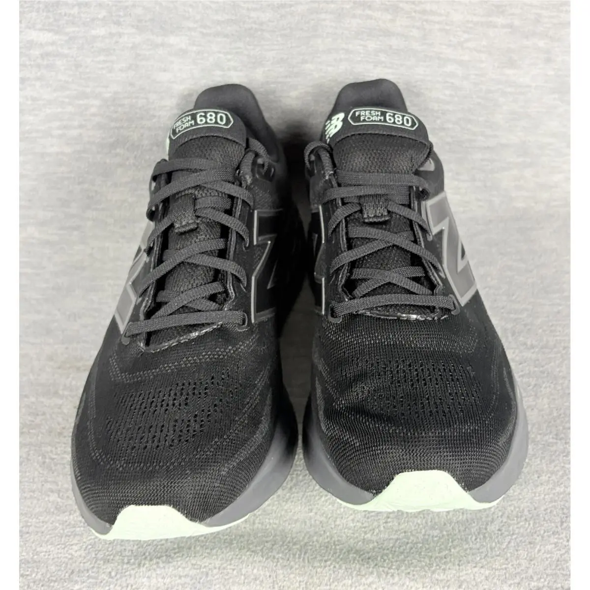 New Balance shoes - New Balance Fresh Foam 680 v8 Waterproof - Black 1