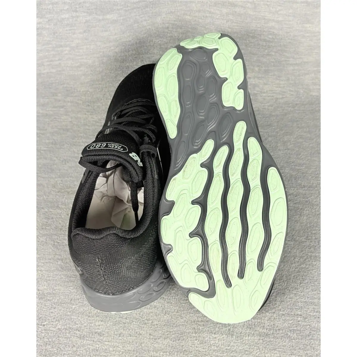 New Balance shoes - New Balance Fresh Foam 680 v8 Waterproof - Black 5