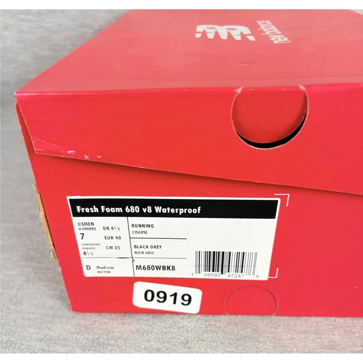 New Balance shoes - New Balance Fresh Foam 680 v8 Waterproof - Black 6