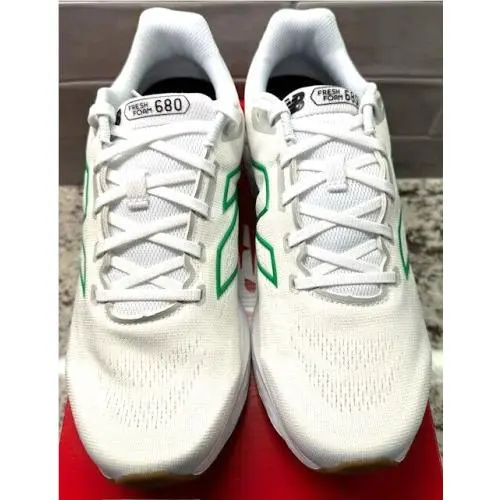 New Balance shoes - New Balance Fresh Foam - Fresh Foam - M680CW8 - White 0