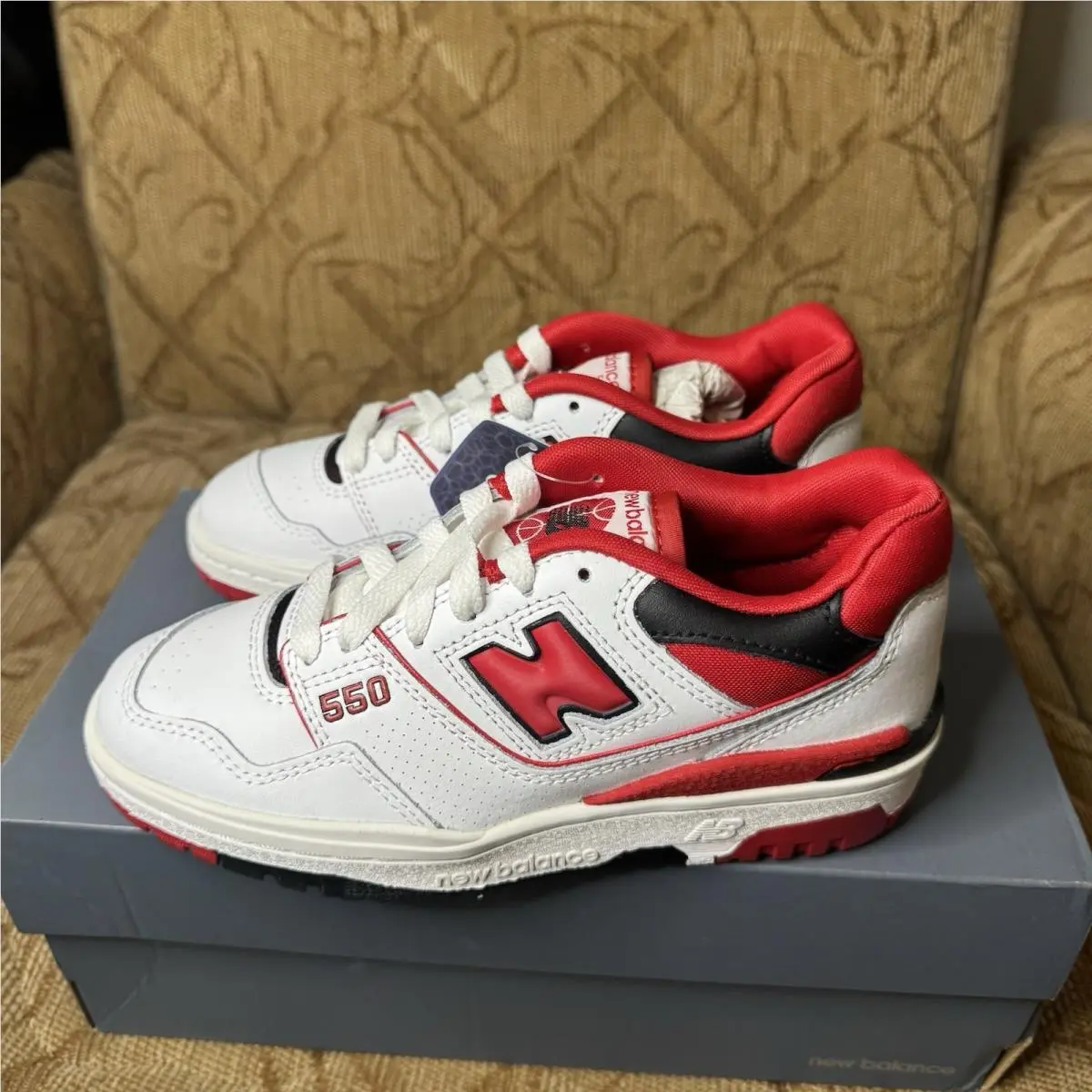 New Balance 550 White Red Low-top Sneakers Women’s 5.5 D
