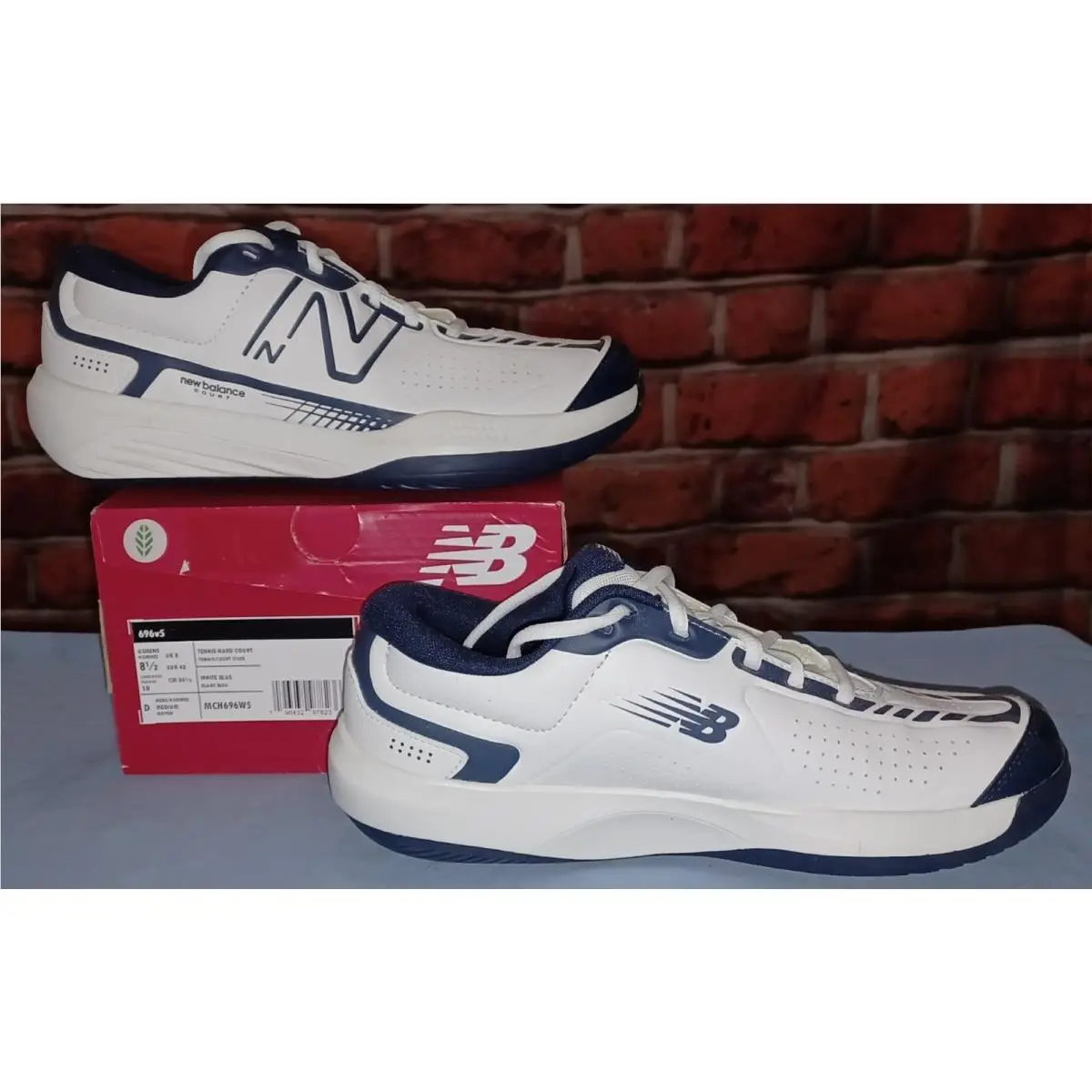 8.5 - New with Its Box - New Balance - Tennis / Pickleball - White/navy - 696v5