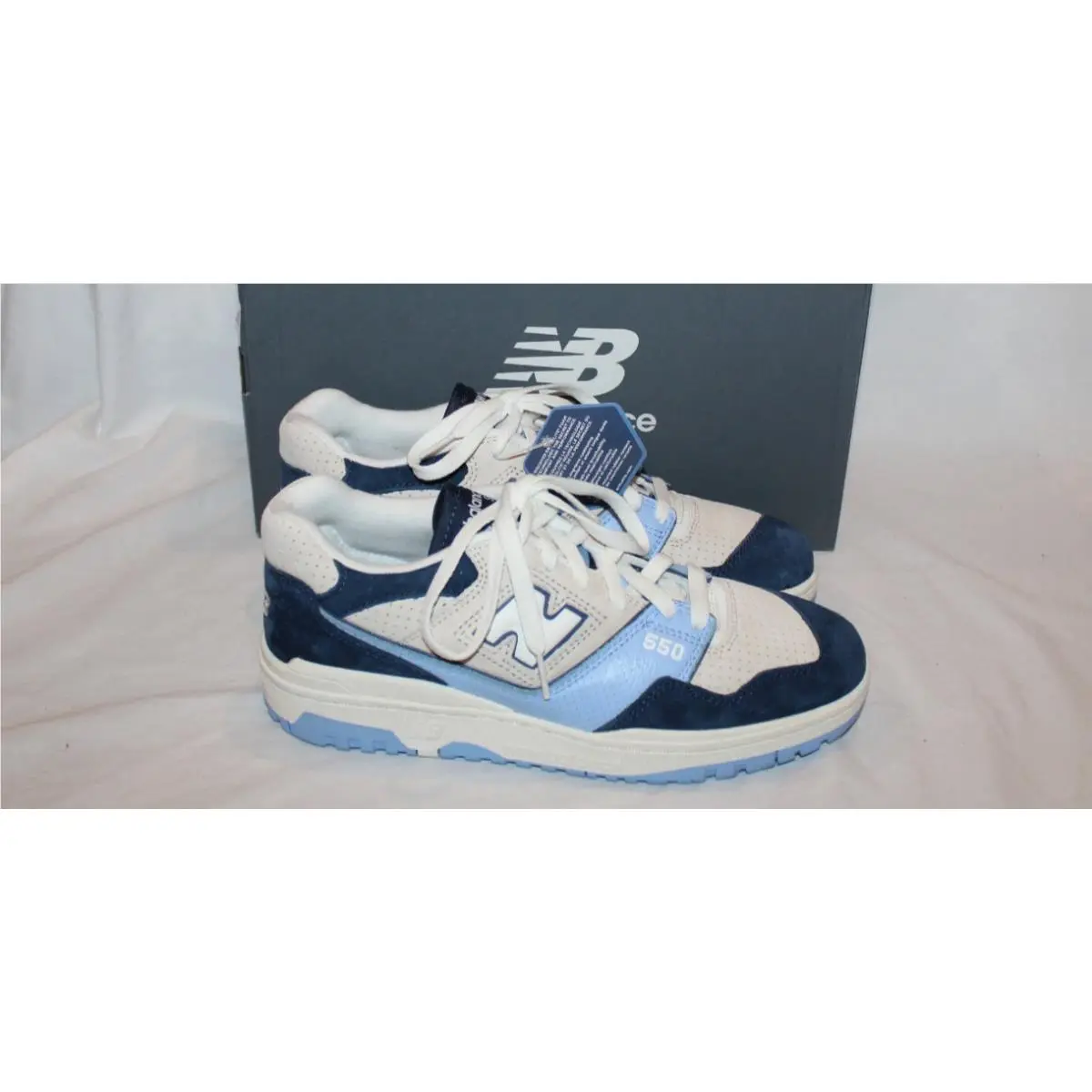 New Balance 550 Men`s White Blue Grey Suede Leather Athletic Sneakers New SZ 9.5
