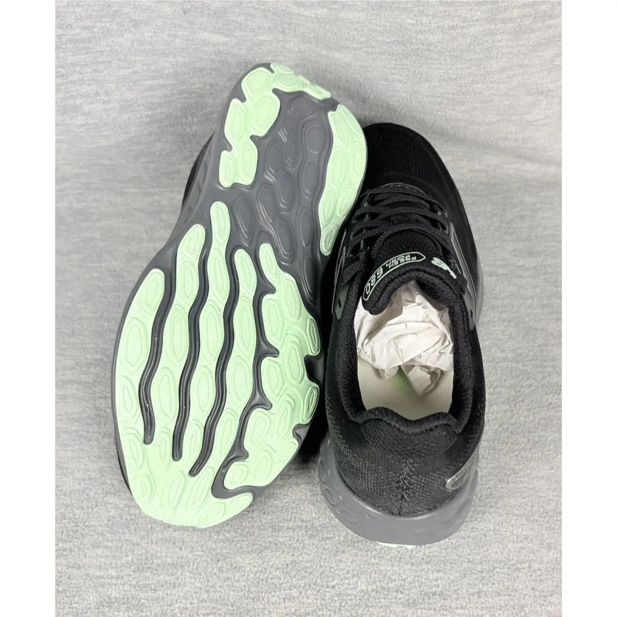 New Balance shoes - New Balance Fresh Foam 680 v8 Waterproof - Black 4