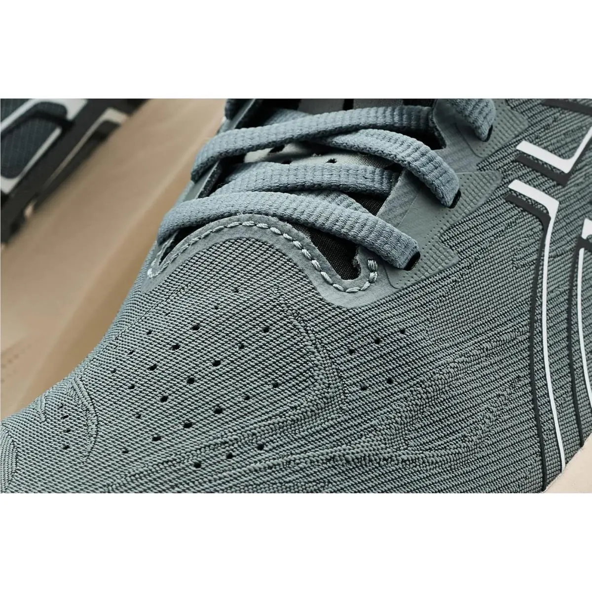 Asics shoes - Black/Graphite Grey 32