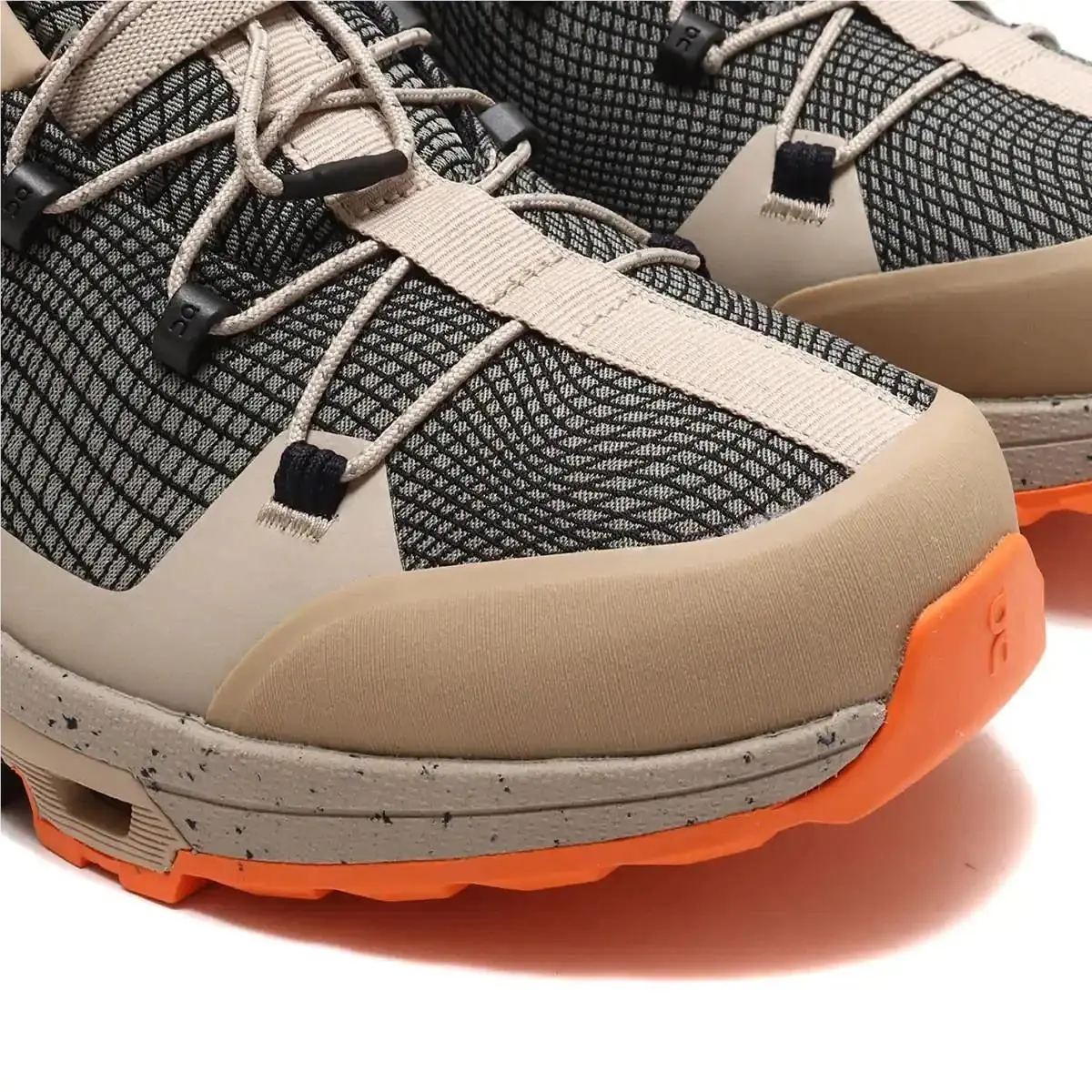 On-Running shoes - On Cloudtrax - Cloudtrax - 3MD11571175 - Beige 4