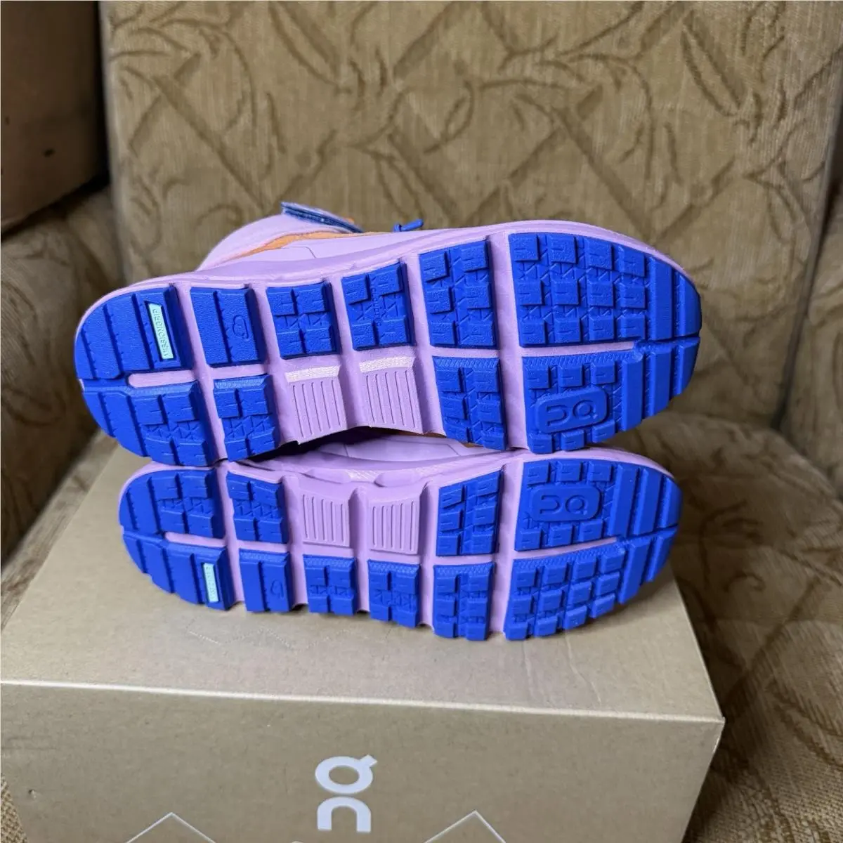 On-Running shoes - Cloudhero Mid Waterproof - Cloudhero Mid Waterproof - 3KD30011286 - Multicolor 4