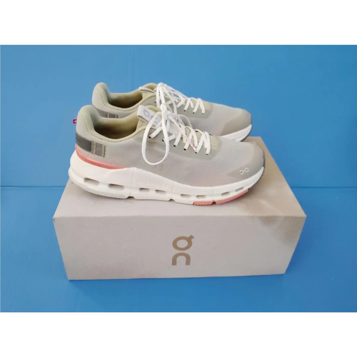 On-Running shoes - On Cloudnova - Cloudnova - Light Gray 9