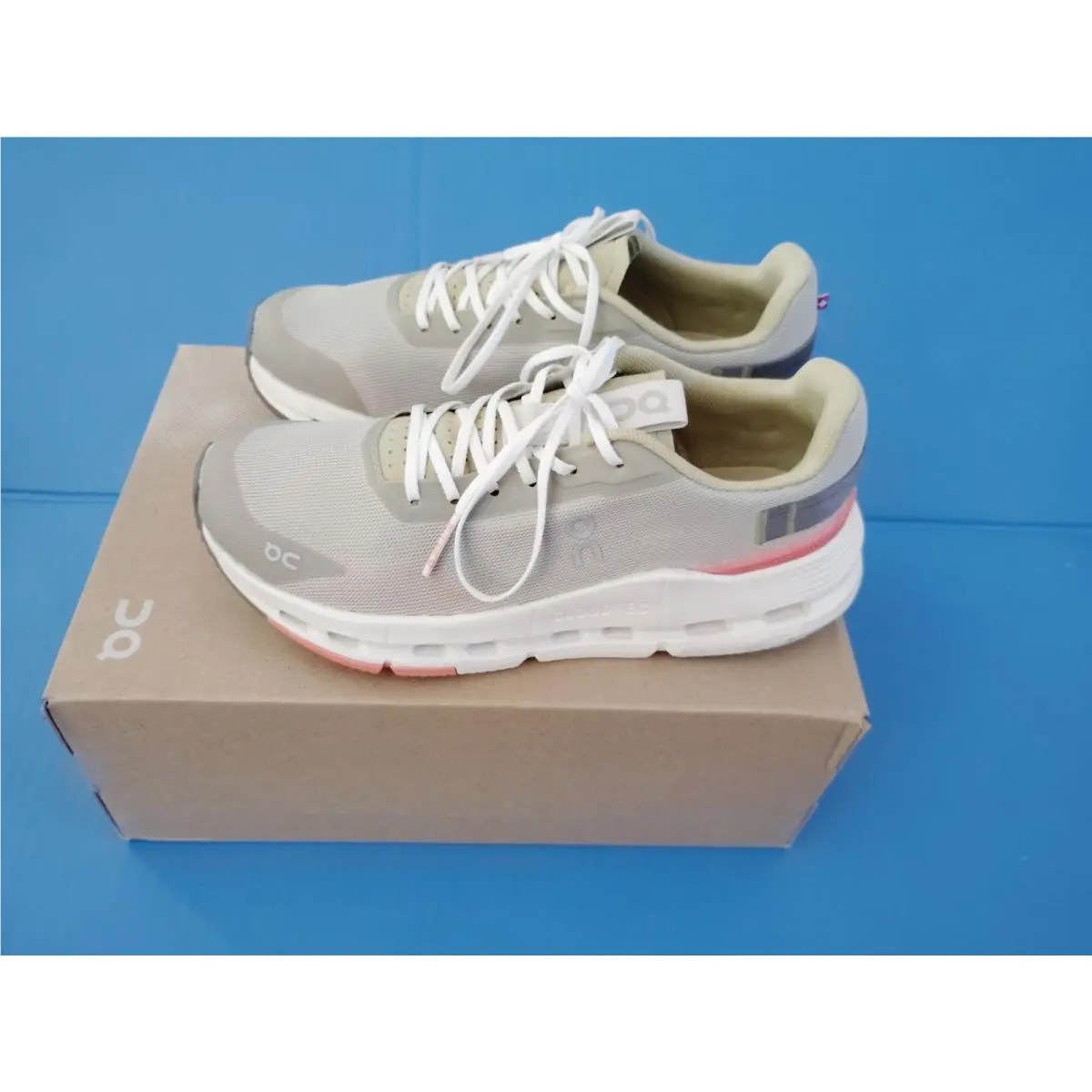 On-Running shoes - On Cloudnova - Cloudnova - Light Gray 3