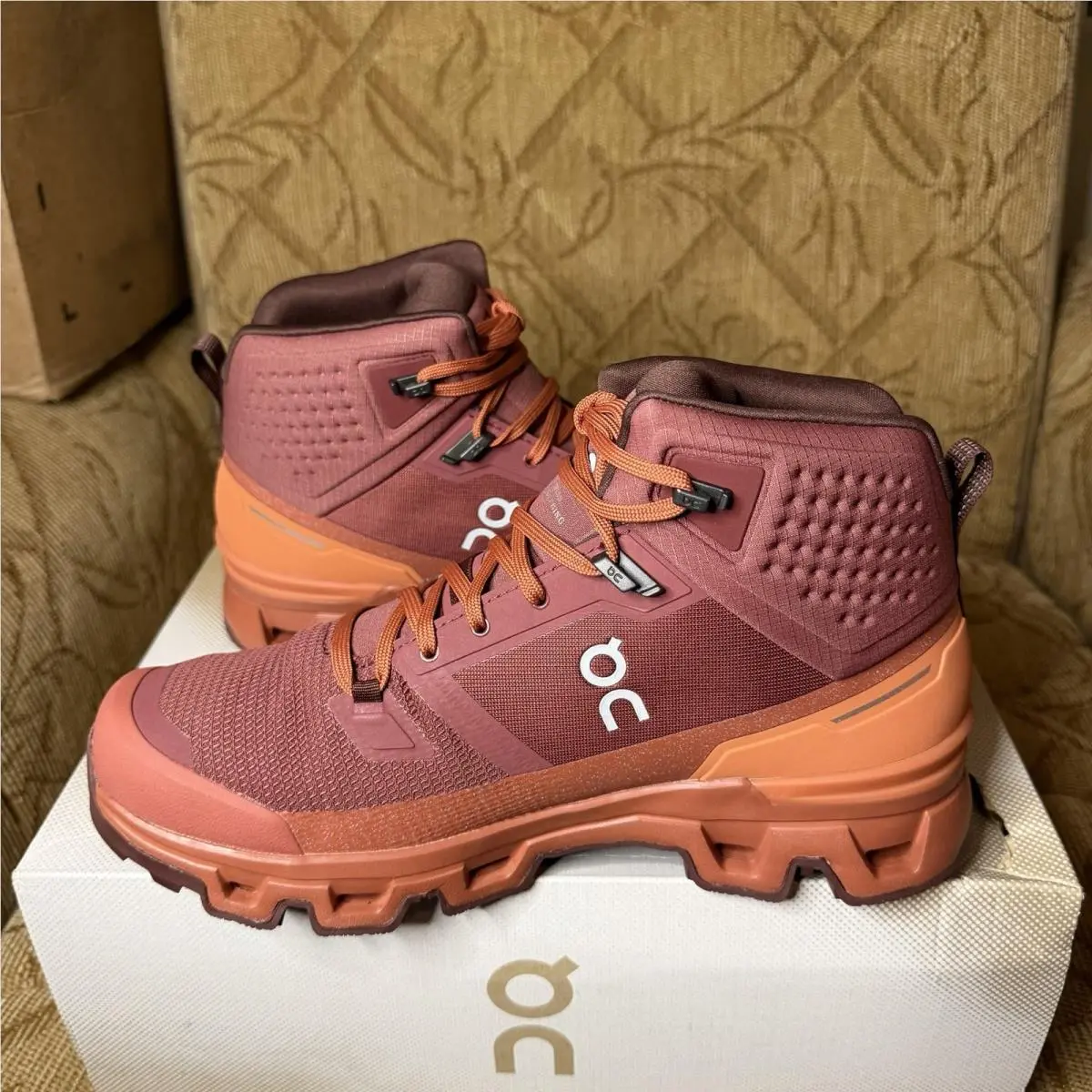 On-Running shoes - On Cloudrock 2 Waterproof - Cloudrock Waterproof - 6398066 - Beet/Auburn (UPC: 7630867837186) 1