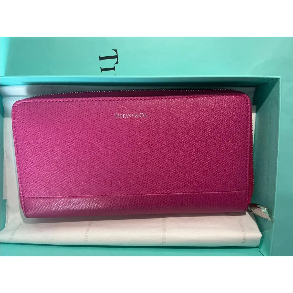 Tiffany Co. Textured Lthr Zip Round Wallet Raspberry