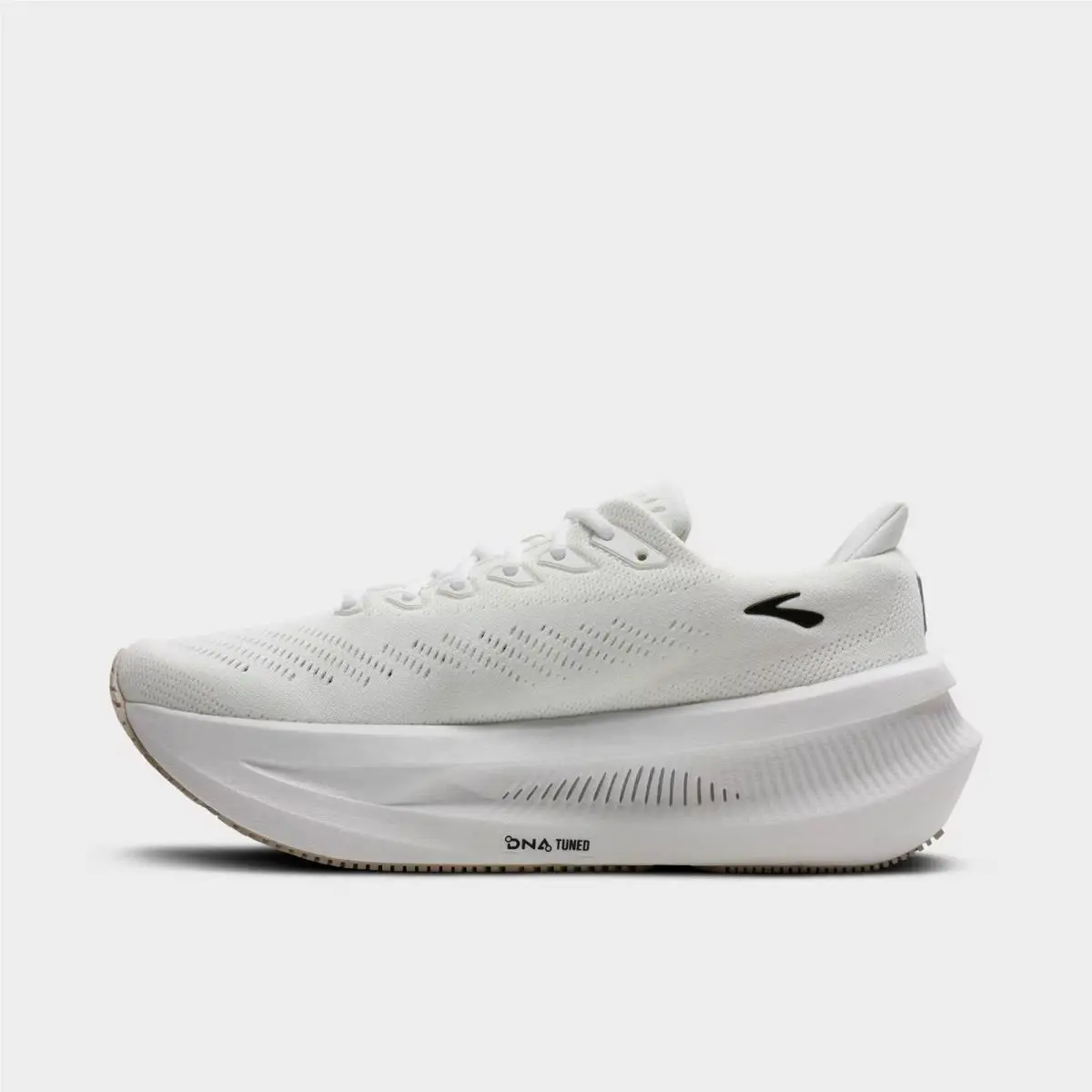 Brooks shoes - 1204681B 131 - White/Black/Chateau Gray 0