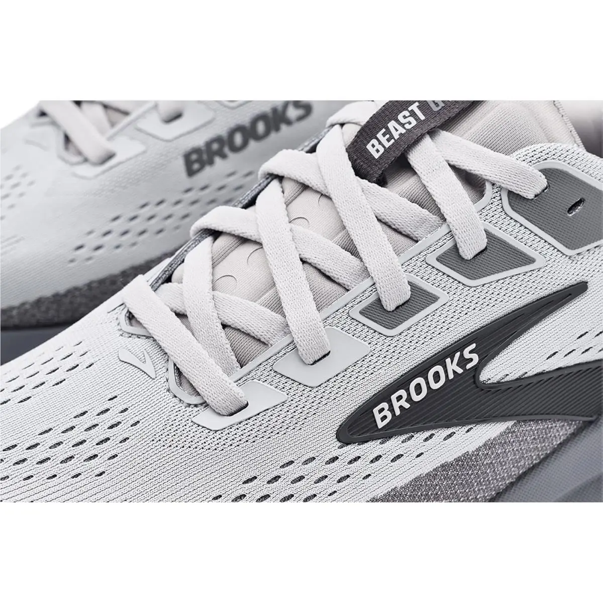 Brooks shoes - Black/Black/Grey 18