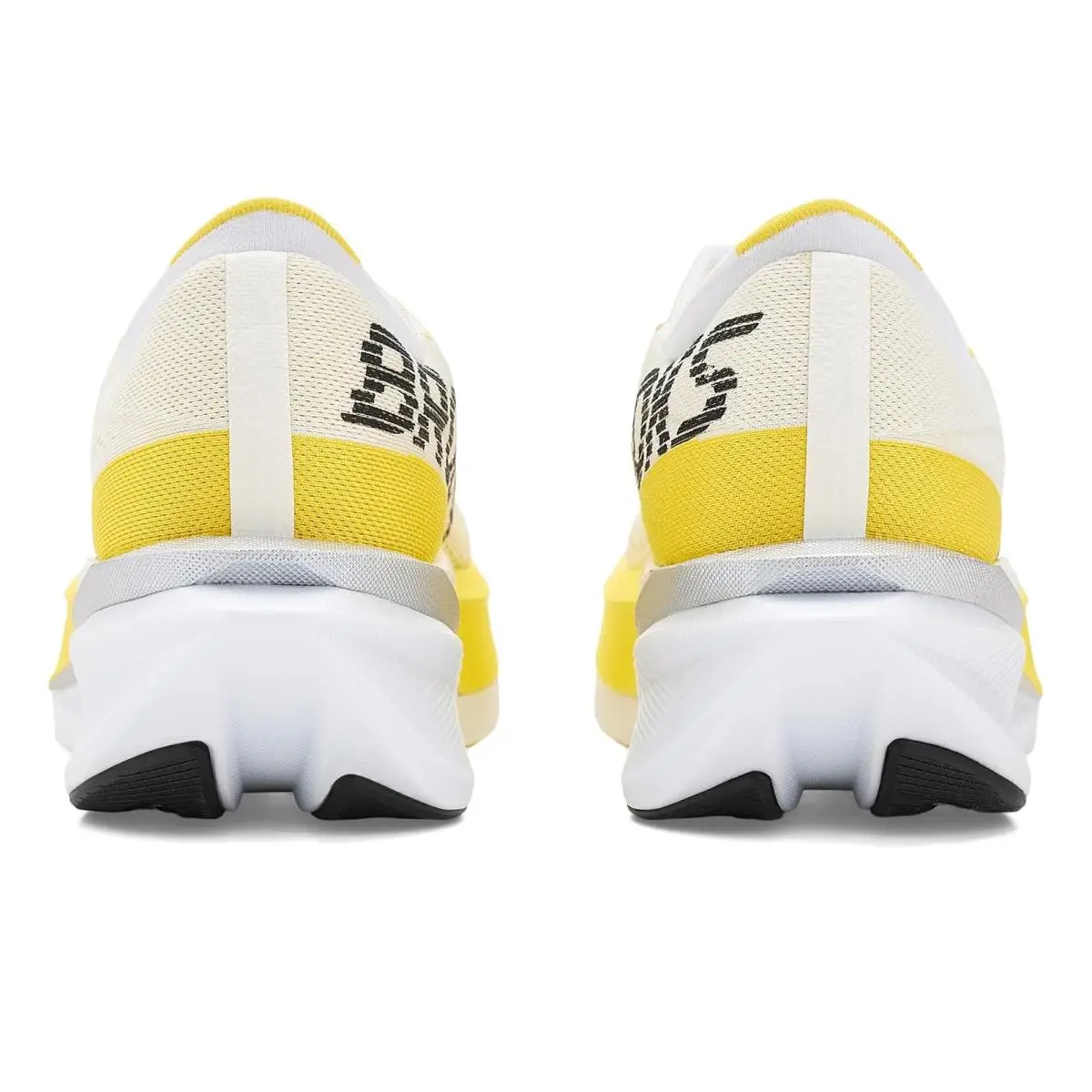 Brooks shoes - Coconut/Raisin/Pink 26