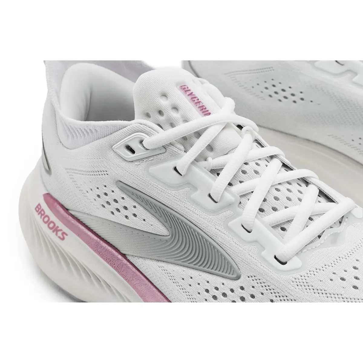 Brooks shoes - Coconut/Sand/Skyway 11