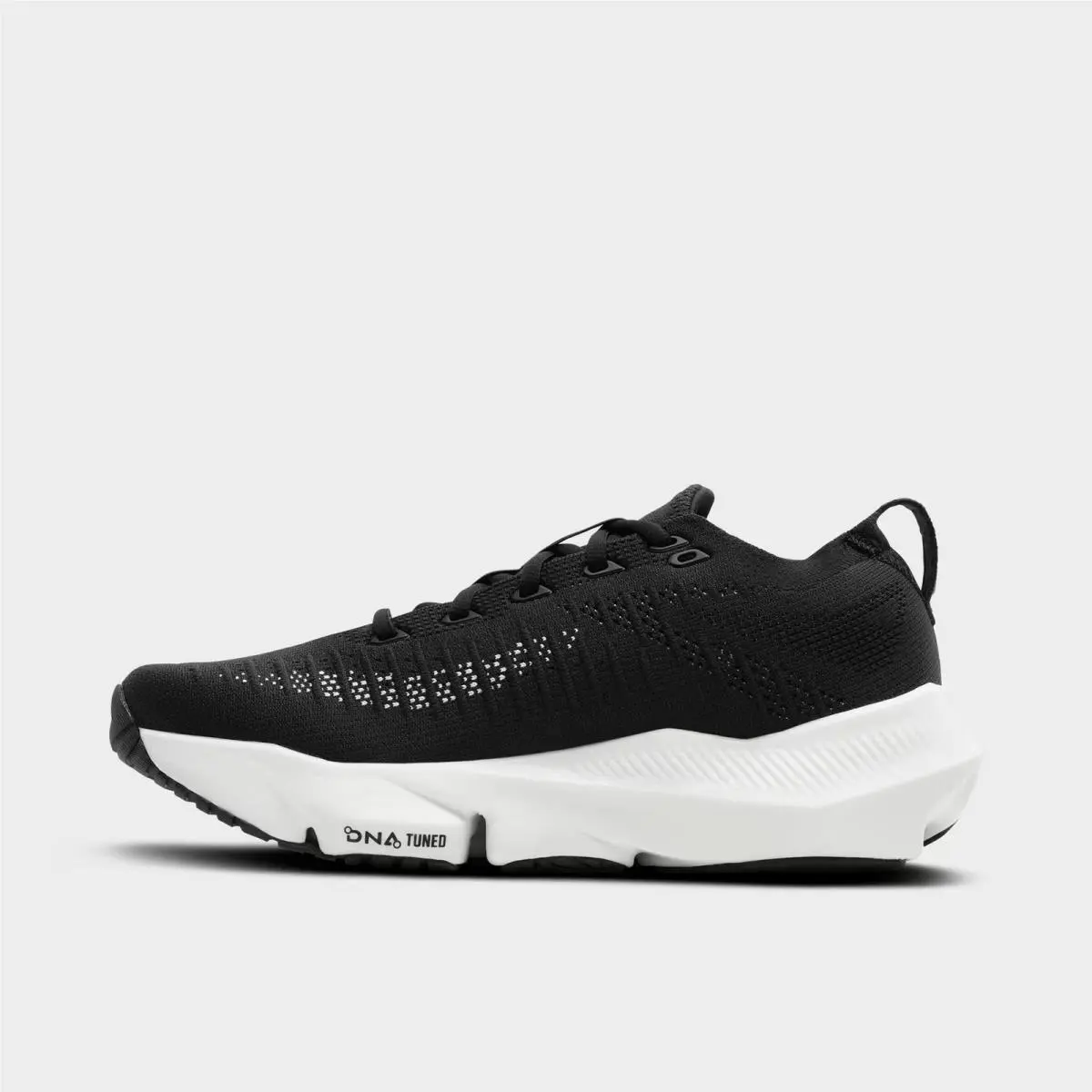 Brooks shoes - 1204671B 087 - Black/White 4