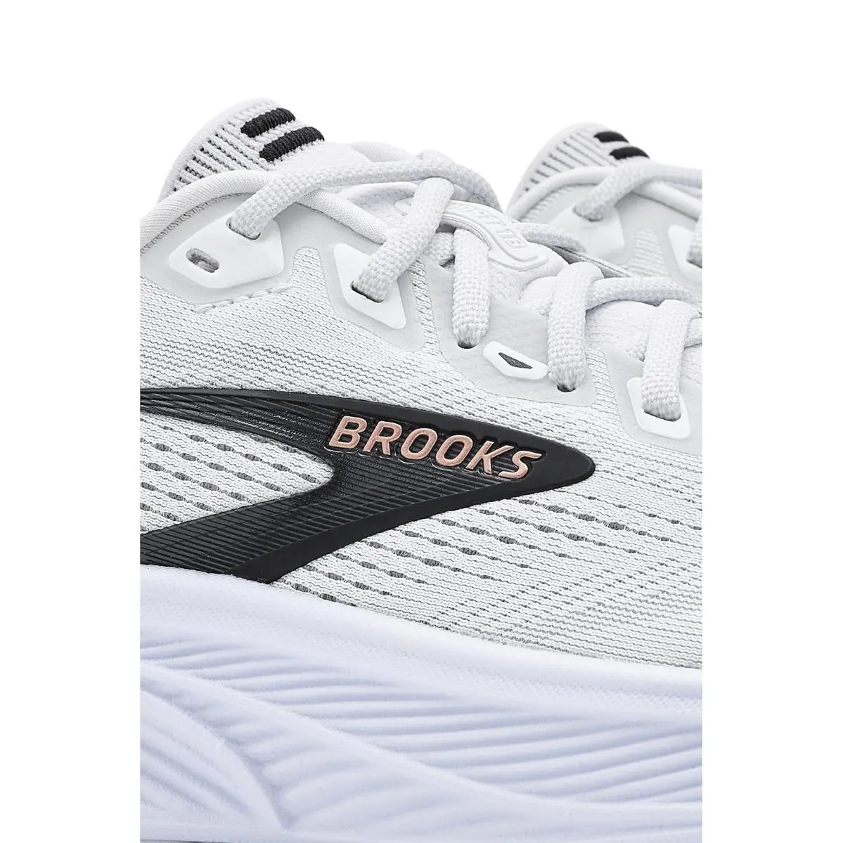 Brooks shoes - White/Black/Rose Gold 4