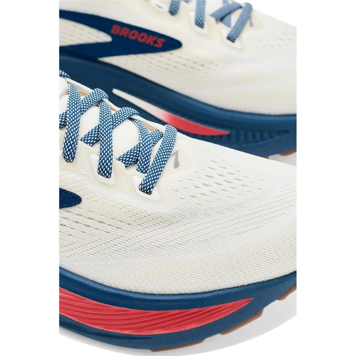 Brooks shoes - Black/Black/Ebony 32