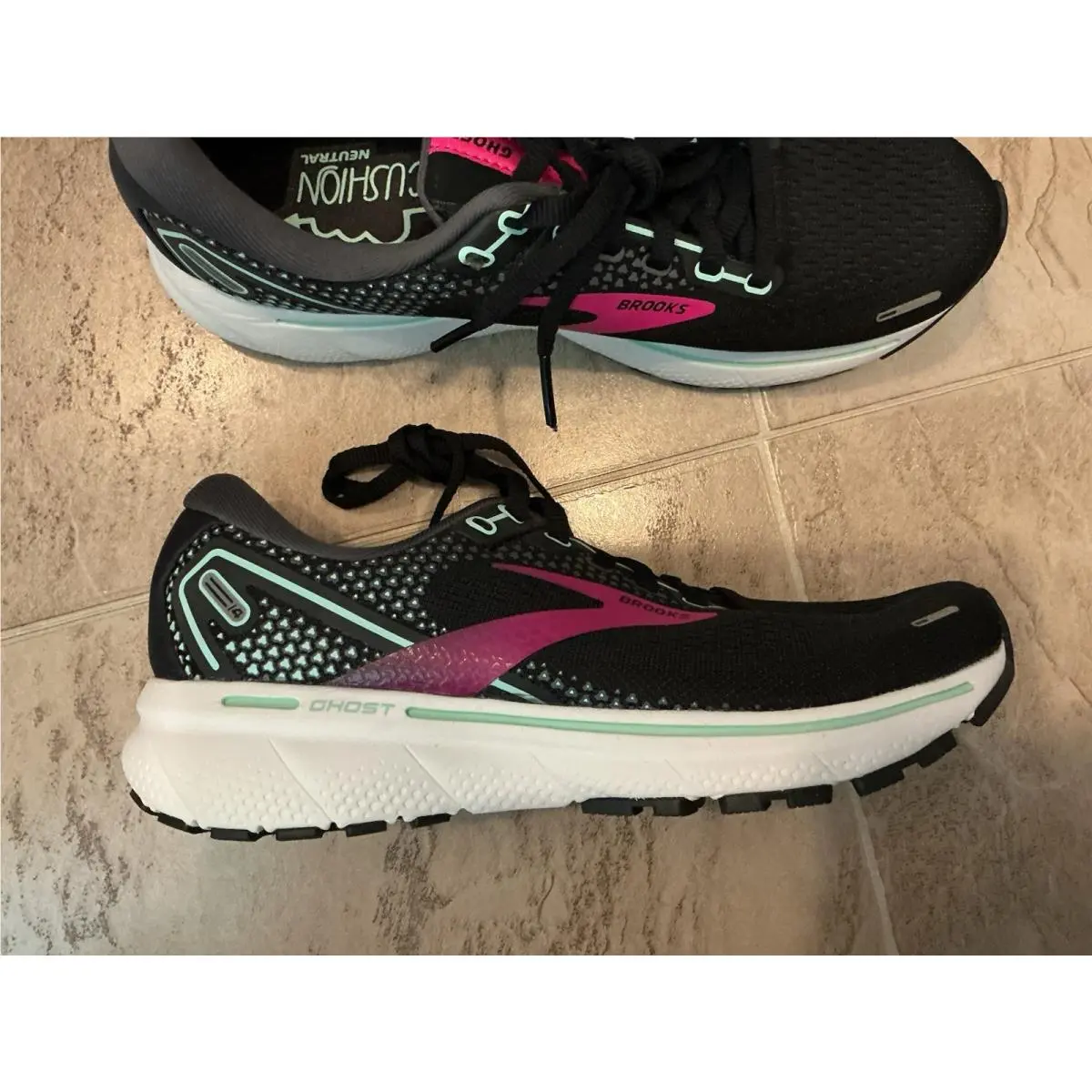 Brooks shoes - Brooks Ghost - Ghost - Black 2