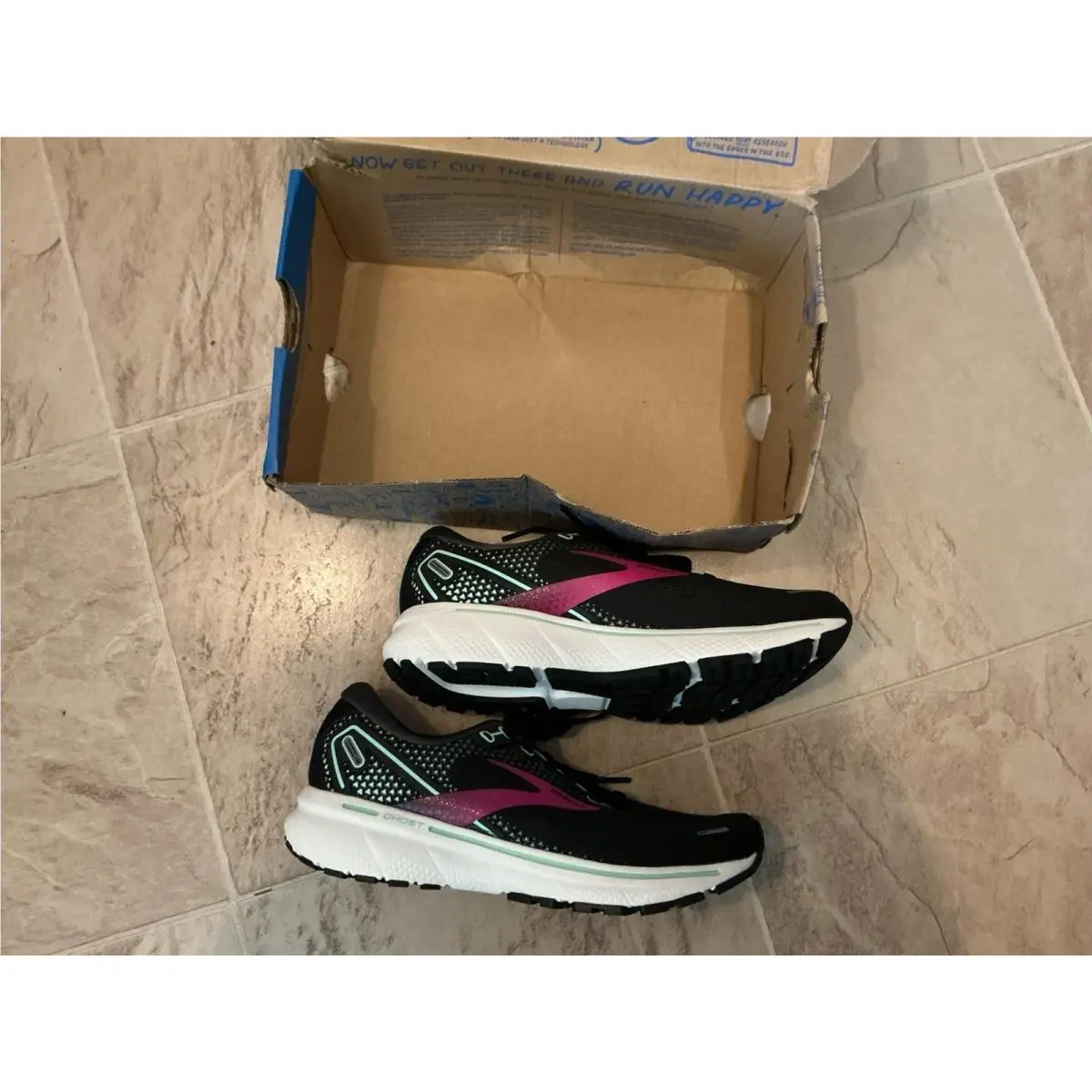 Brooks shoes - Brooks Ghost - Ghost - Black 4