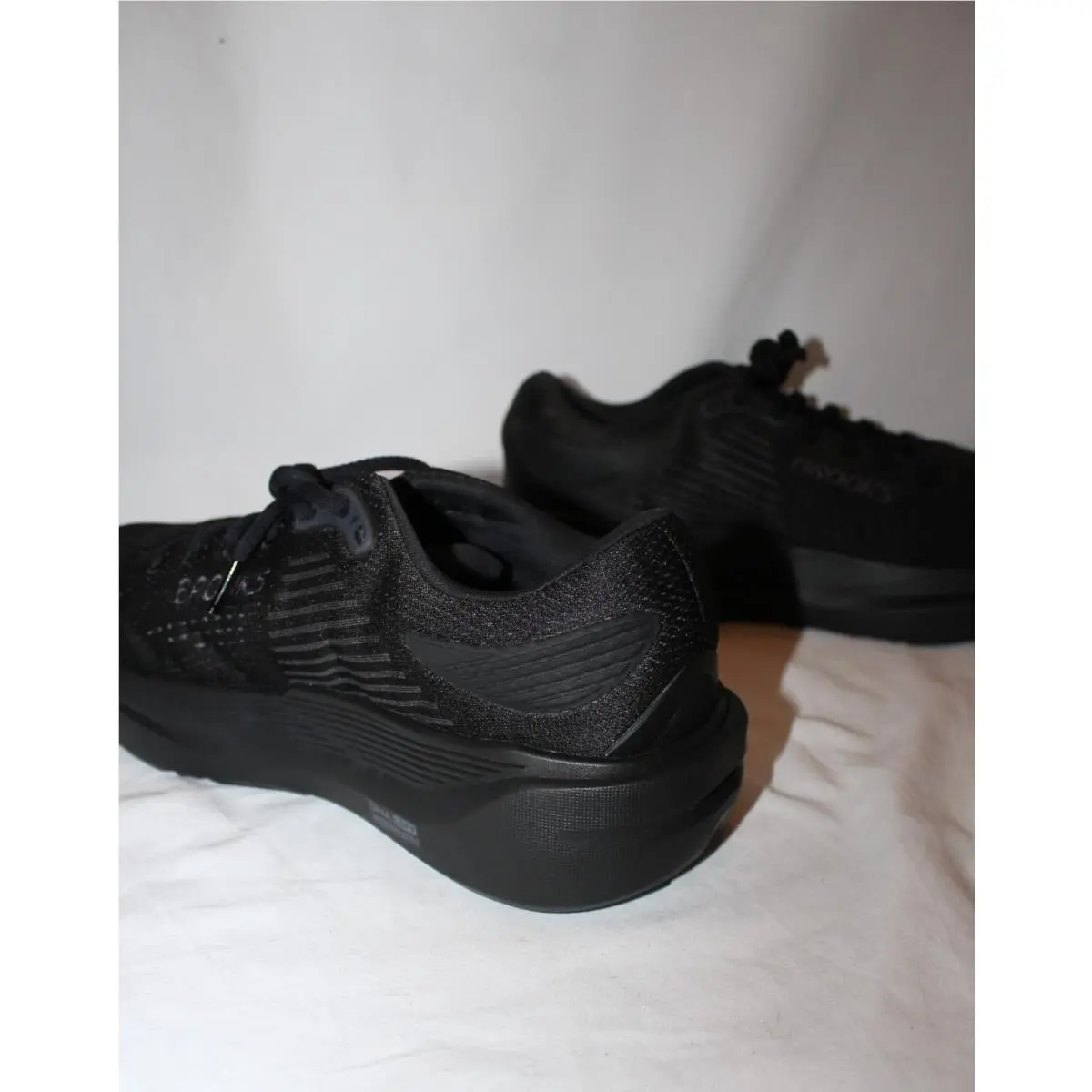 Brooks shoes - Brooks Ghost Max - Ghost Max - Black 4