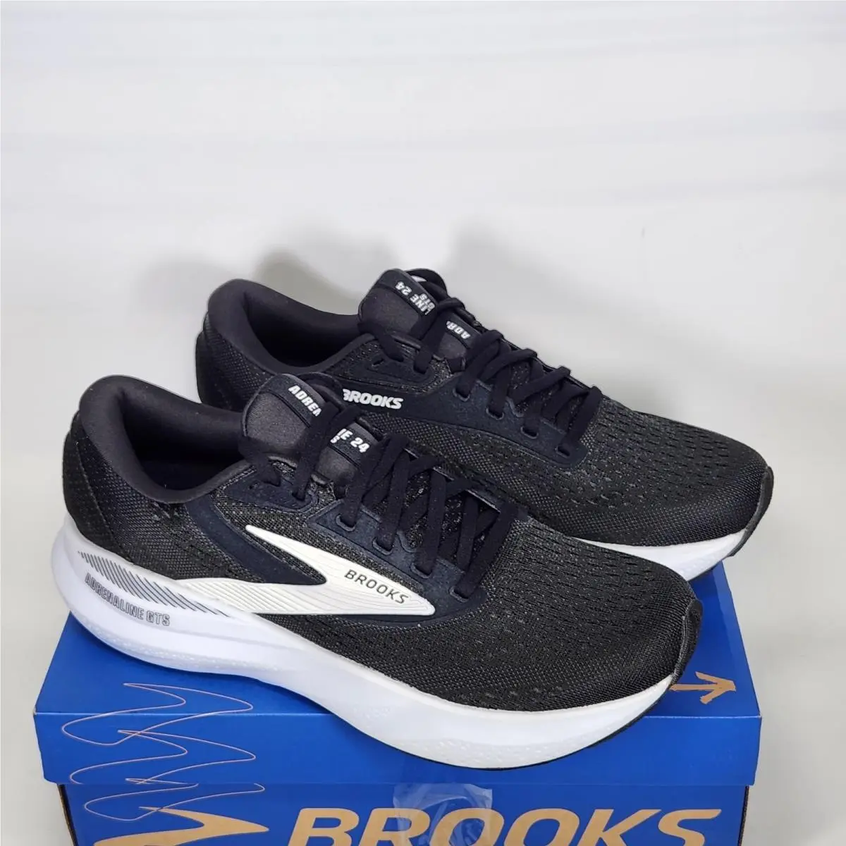 Brooks shoes - Brooks Adrenaline GTS 24 - Adrenaline GTS - Black 0
