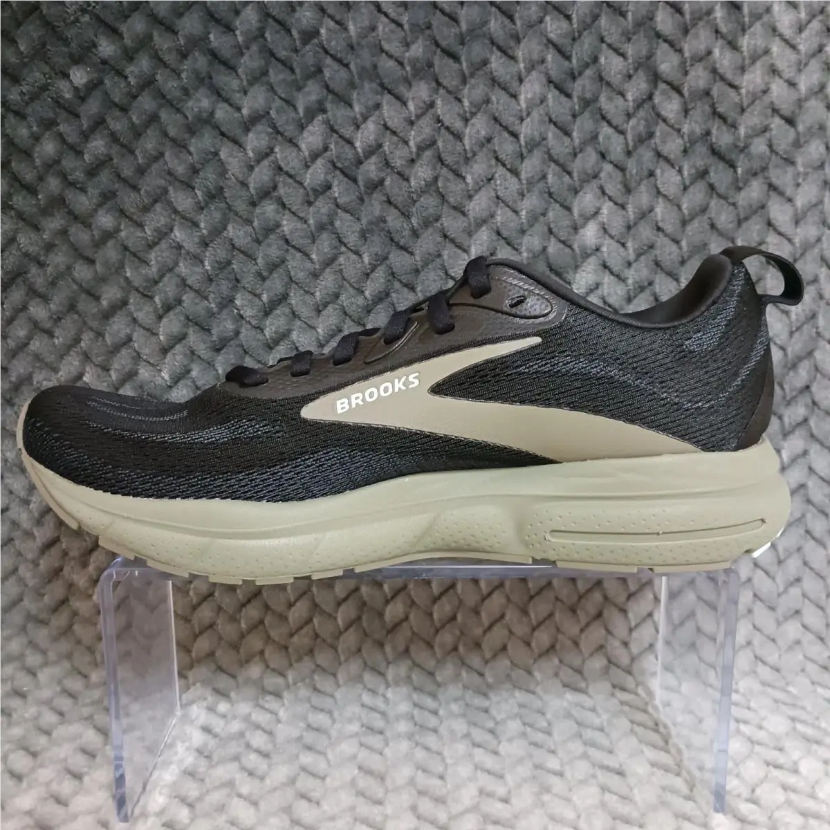 Brooks shoes - Brooks Trace - Trace - 110452-1D-008 - Black 8