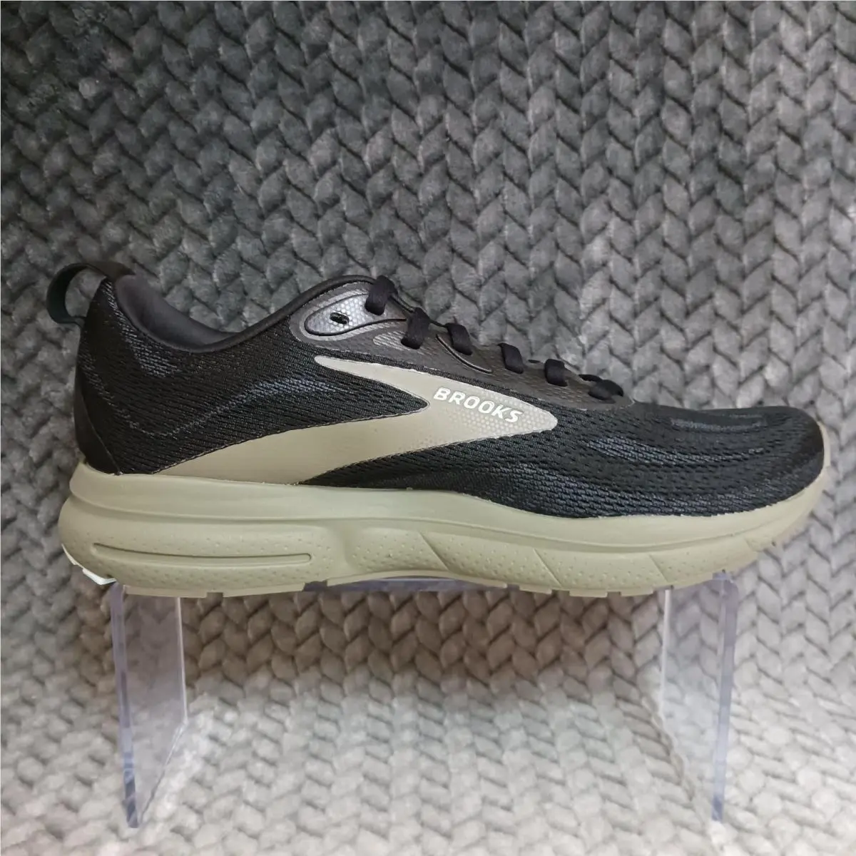 Brooks shoes - Brooks Trace - Trace - 110452-1D-008 - Black 9