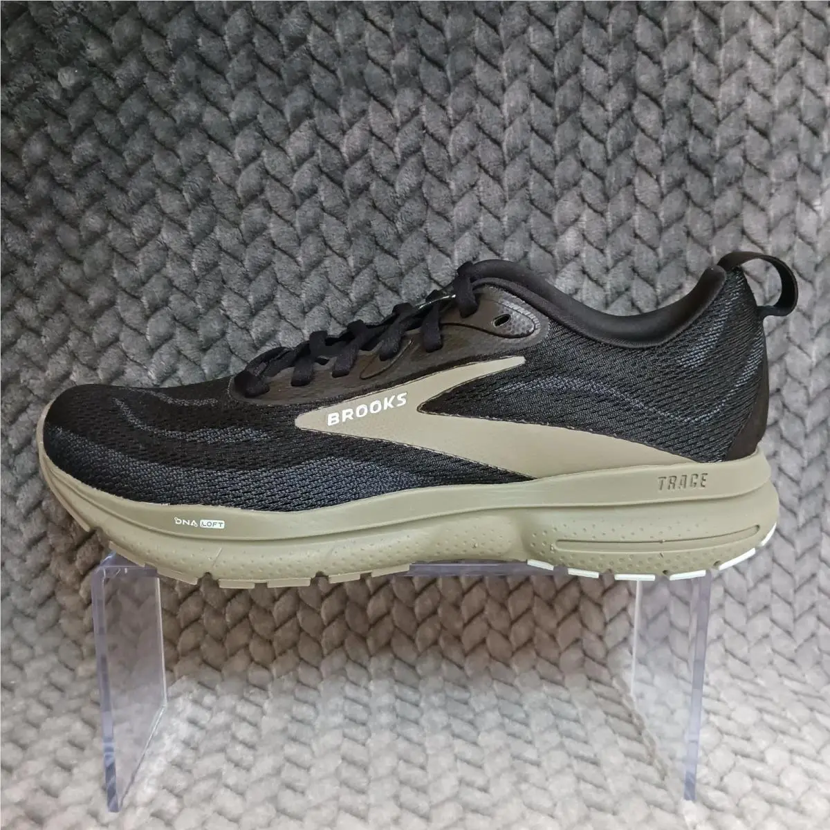 Brooks shoes - Brooks Trace - Trace - 110452-1D-008 - Black 10