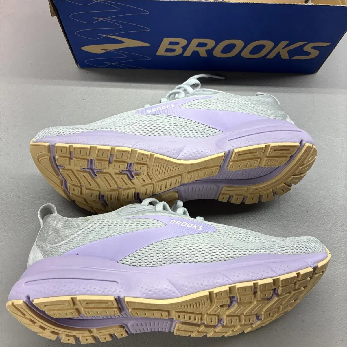 Brooks shoes - Brooks Trace 4 - Trace - 120441-1B-009 - Purple 0