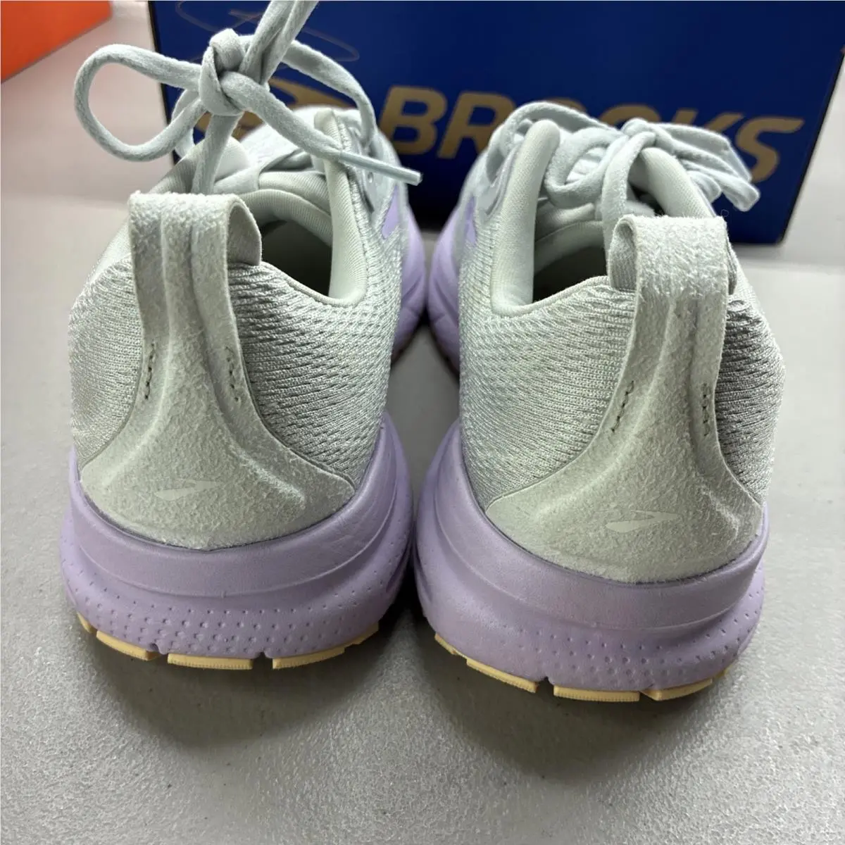 Brooks shoes - Brooks Trace 4 - Trace - 120441-1B-009 - Purple 2