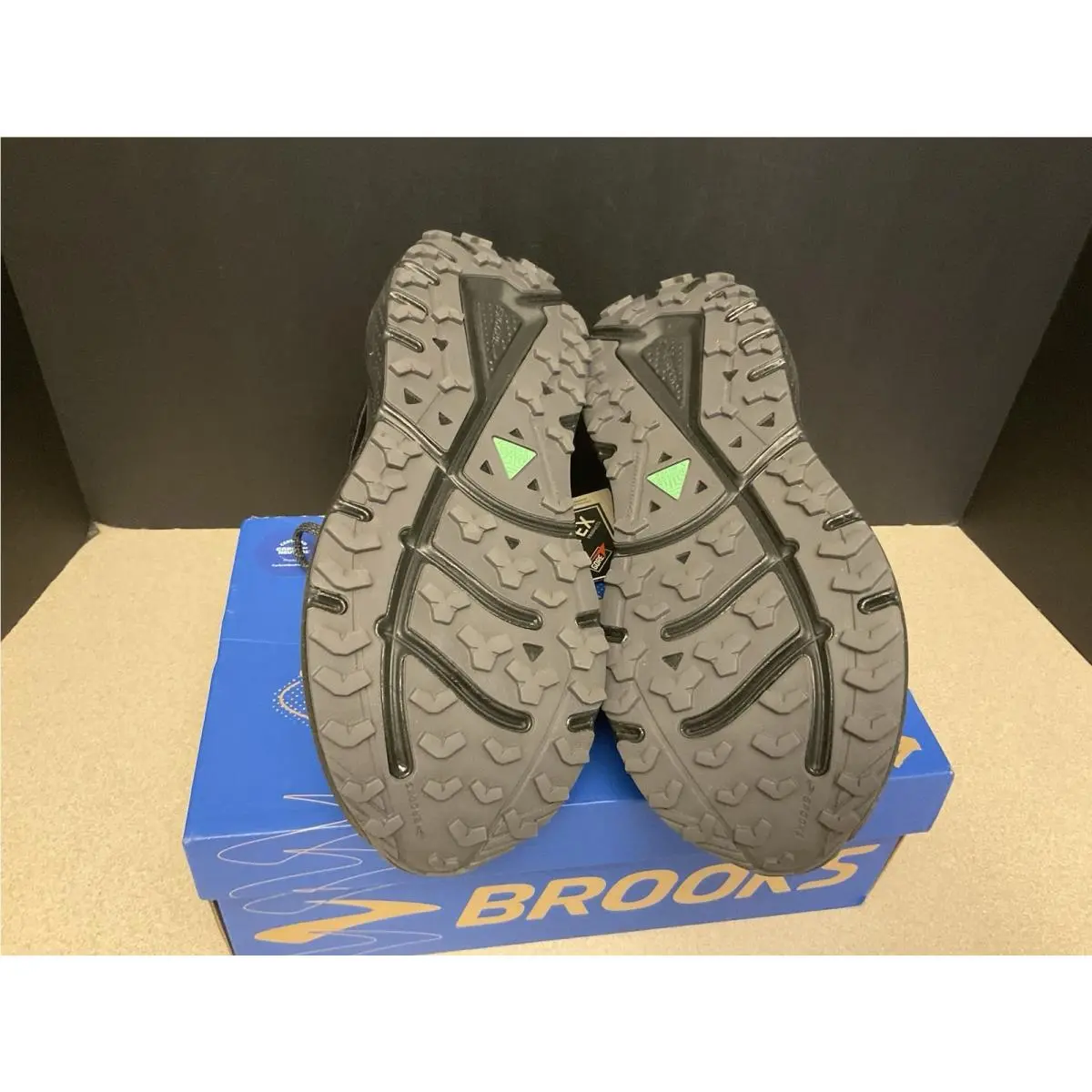 Brooks shoes - Brooks Divide 5 GTX - Divide GTX - Black/Alloy/Primer Grey (UPC: 195394501339) 8