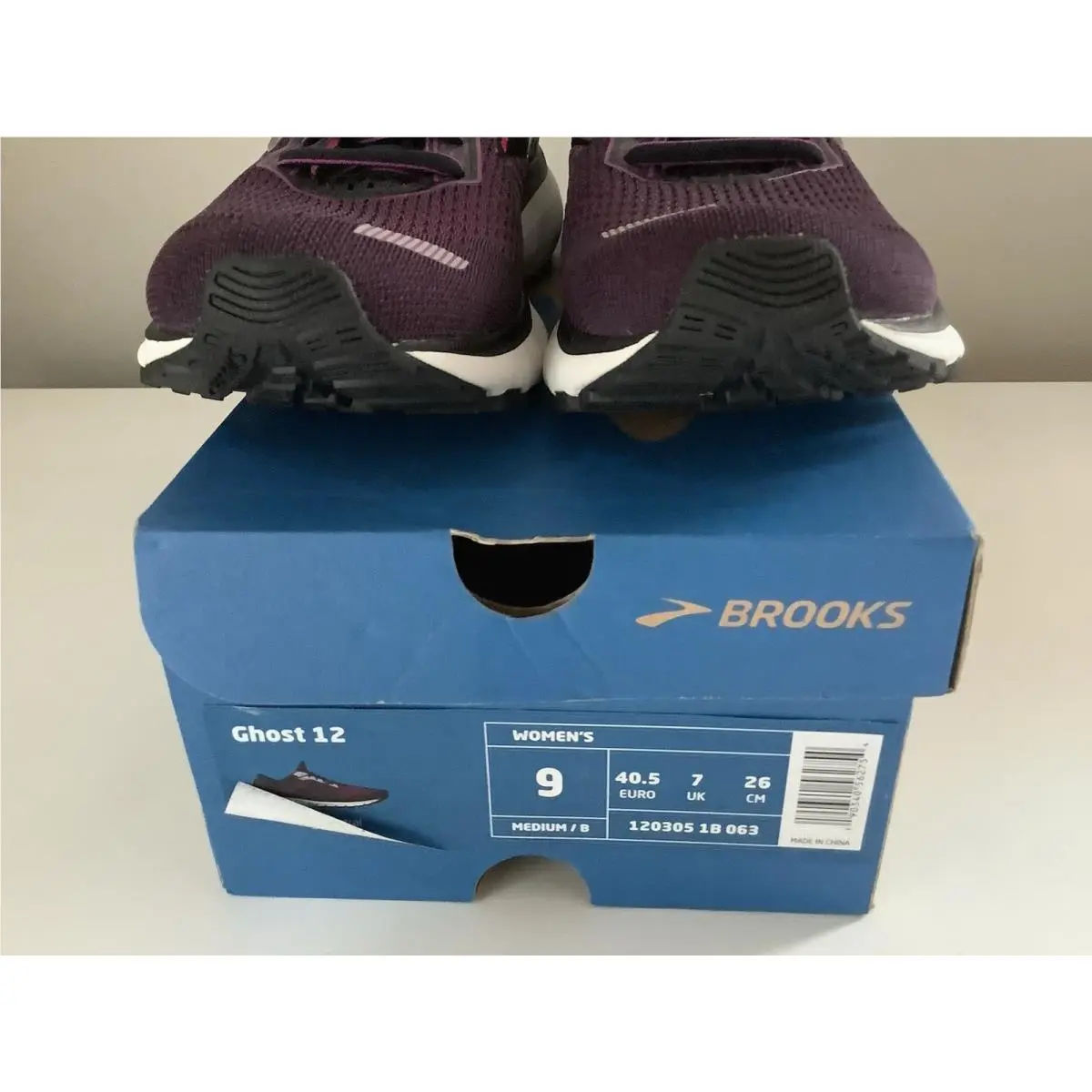 Brooks shoes - Pink 3