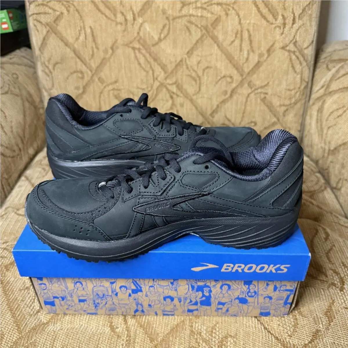 Brooks shoes - Brooks Zeal Walker - Zeal Walker - Black 1
