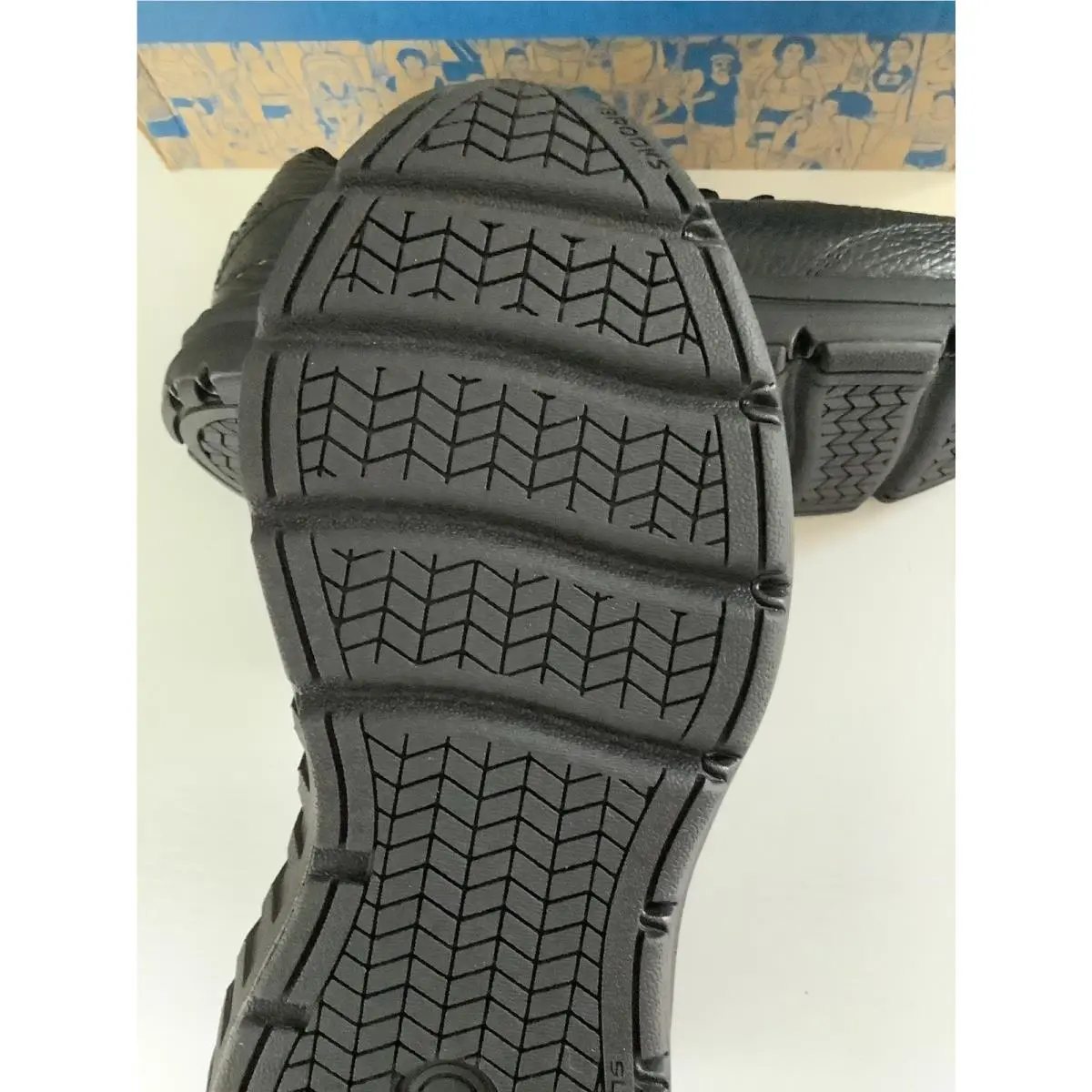 Brooks shoes - Brooks Addiction Walker - Addiction Walker - Black 4
