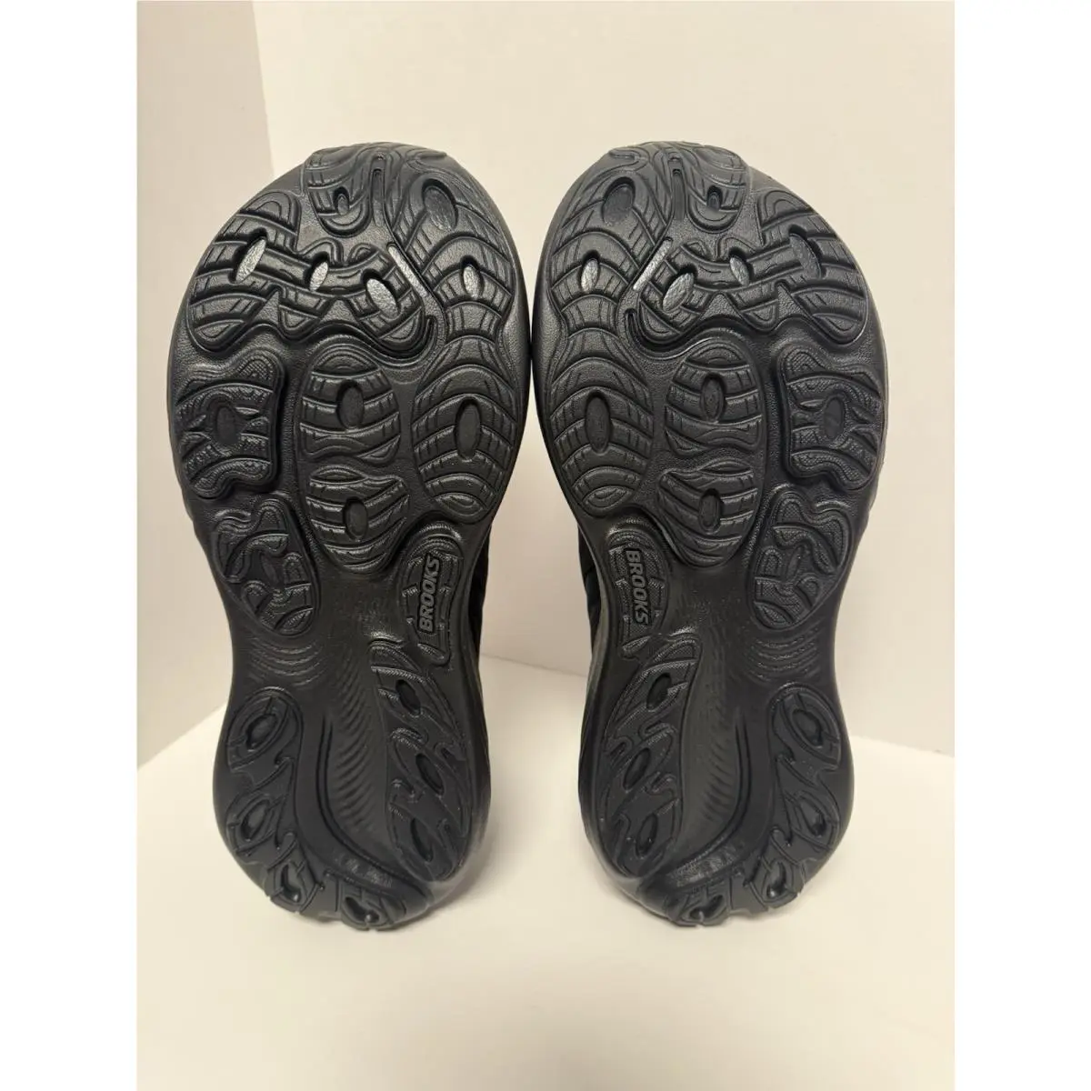 Brooks shoes - Brooks Adrenaline GTS 25 - Adrenaline GTS - 120443 1D 020 - Black/Black/Ebony (UPC: 0195394664829) 3