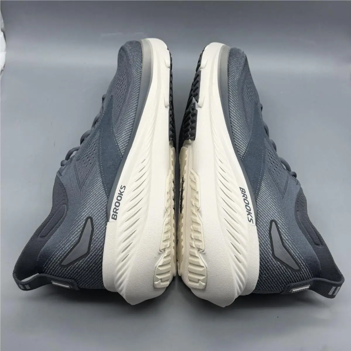 Brooks shoes - Glycerin 23 - Glycerin - 1104761D061 - Gray 4