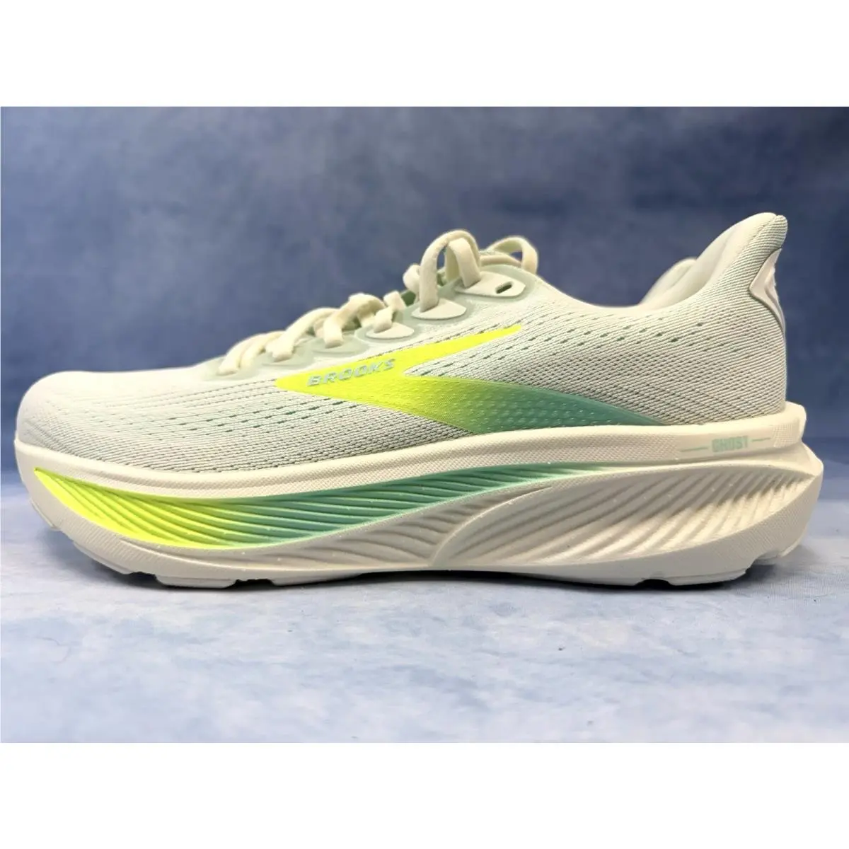 Brooks shoes - Brooks Ghost 17 - Ghost - White 5