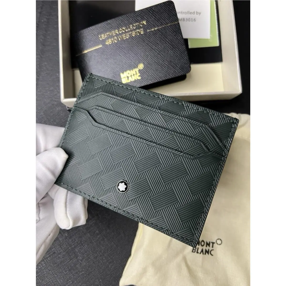 Montblanc 2026 Meisterstück 6CC British Green Leather Card Holder For Men Full Box